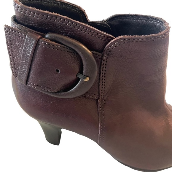 Nurture Danah Genuine Leather Ankle Boots size 7.5 brown side zip - Picture 2 of 14